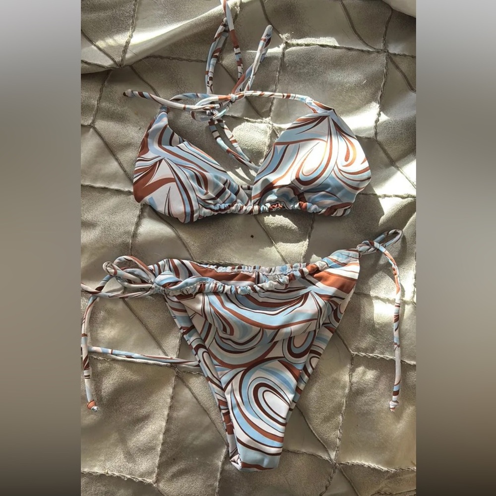 SHEIN Blue White and Brown Swirl Tie Bikini